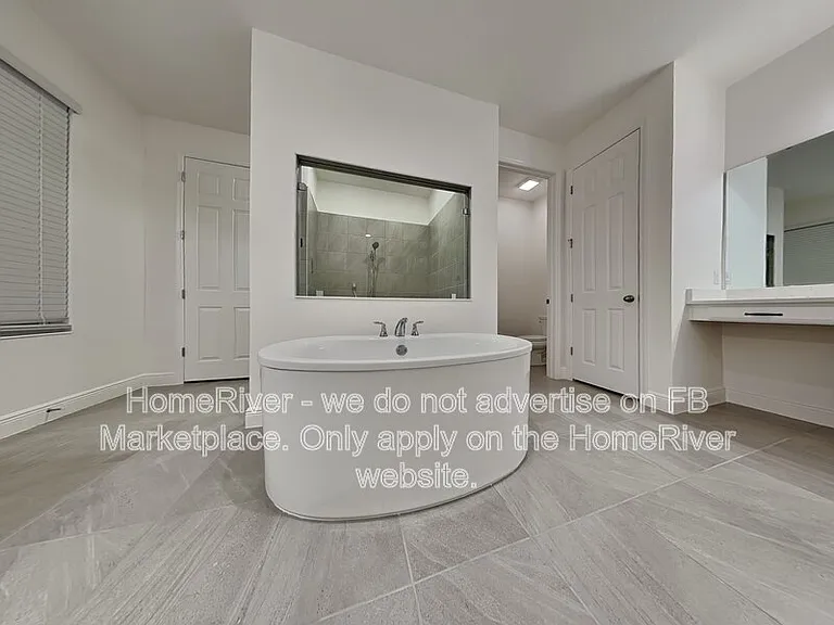 5021 Bessie Ct — Photo 4