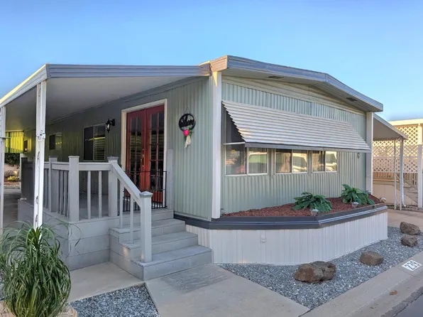 1001 Sylmar Ave Space 239, Clovis, CA 93612