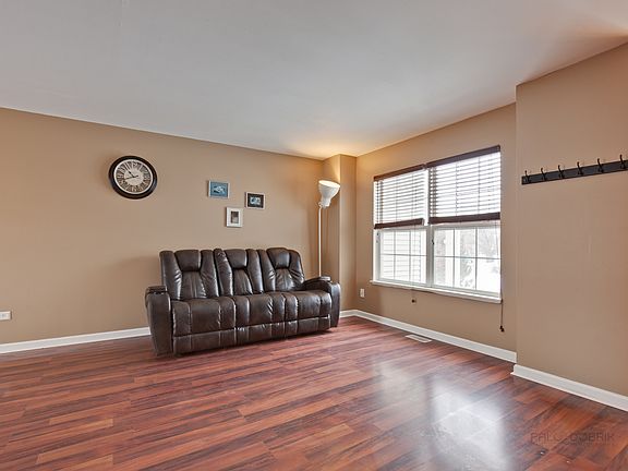 4th image of 34383 N Aster Ct