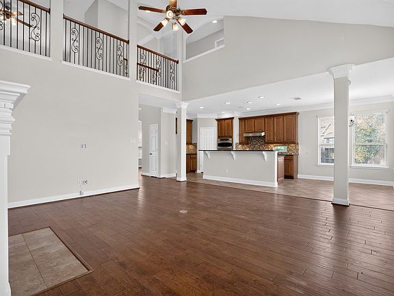 5th image of 14835 Vesper Lake Ct