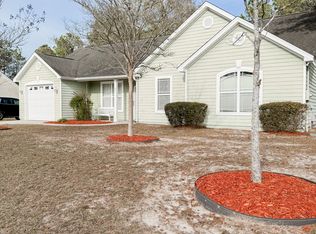 201 Mallard Pond Cir, Crawfordville, FL 32327