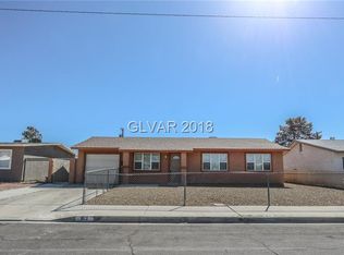 913 Slayton Dr, Las Vegas, NV 89107