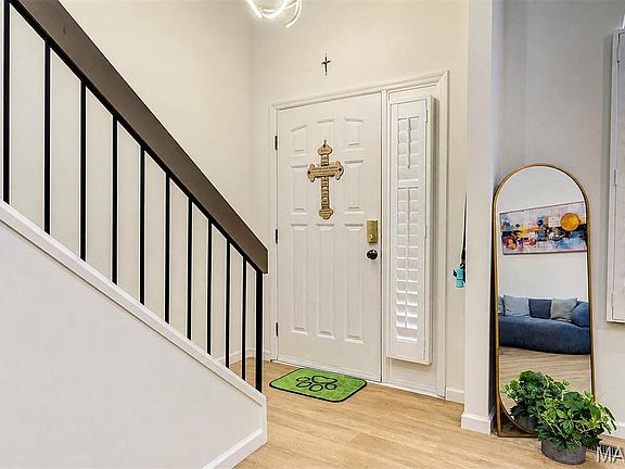 4th image of 939 Quail Meadows Ct #A