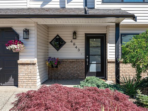 4th image of 4843 Hartford Pl