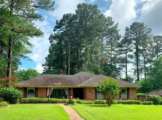 1121 Woodside Dr, Camden, AR 71701