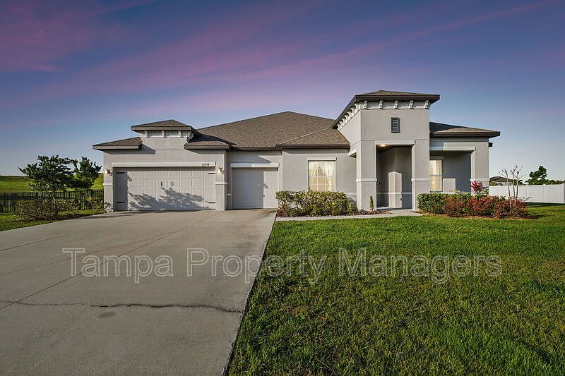 1st image of 10324 Crestview Heights Ave