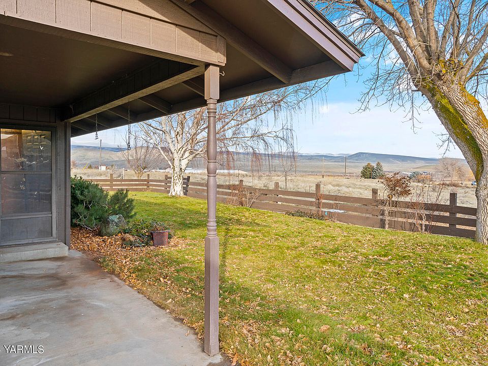 142 Longmire Ln, Selah, WA 98942 Zillow