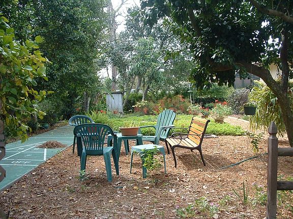 Side yard