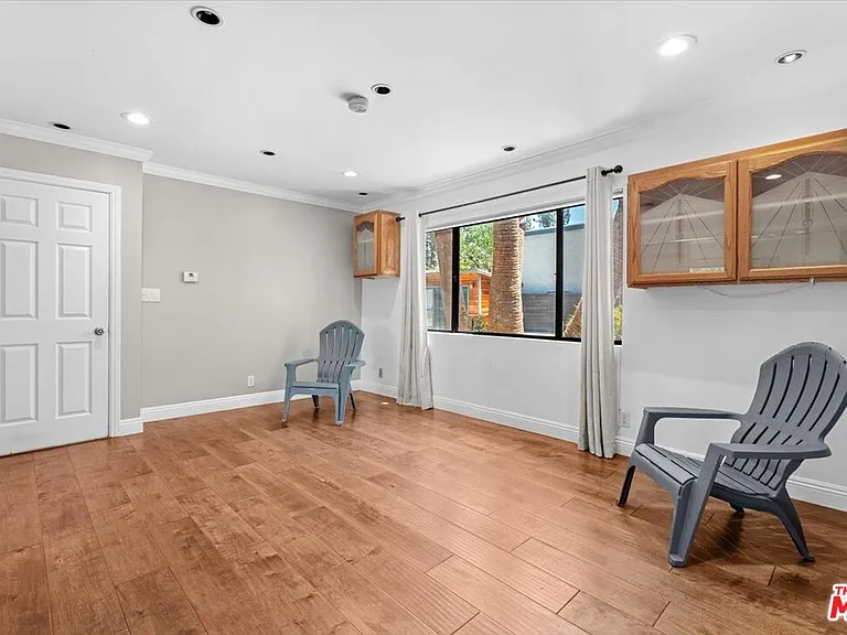 22954 Collins St — Photo 17