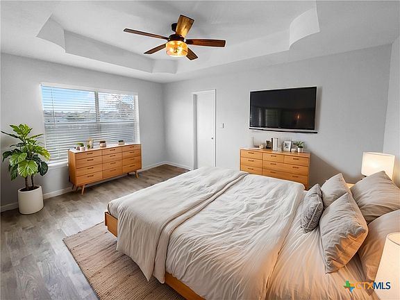 4th image of 4108 Embers Dr