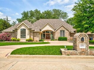 1706 Wildwood, Shawnee, OK 74804