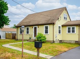 188 Oak St, Abington, MA 02351