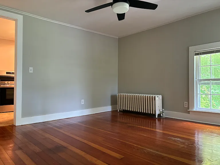 21 Sperry Rd #4 — Photo 6