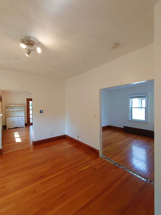 1st image of 11 Hinckley St #1