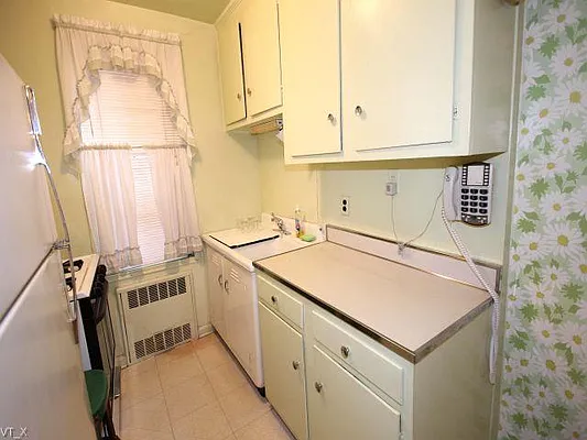 Sold by Fillmore | media 3