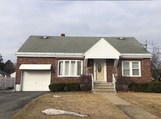 2801 Wellington Ave, Schenectady, NY 12306