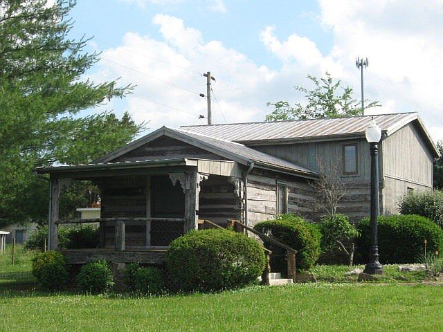 1st image of 2845 Princeton Rd