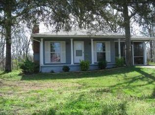 89 Powhatan Dr, Cherokee Village, AR 72529