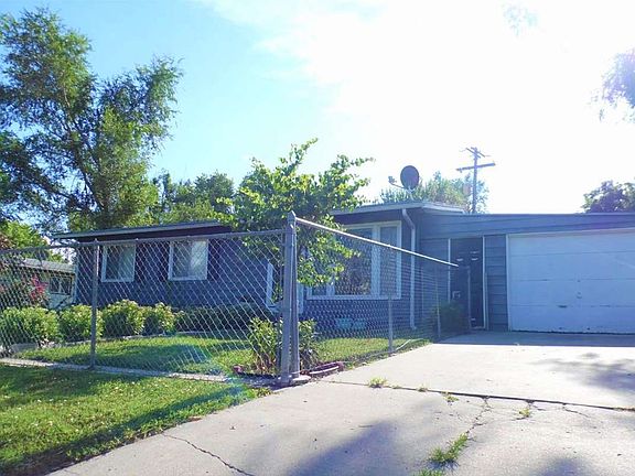 4th image of 1804 Elmdale Ave