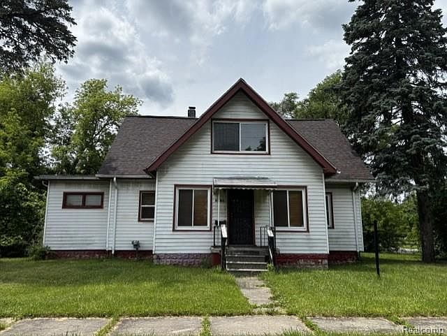 1st image of 3915 Trumbull Ave