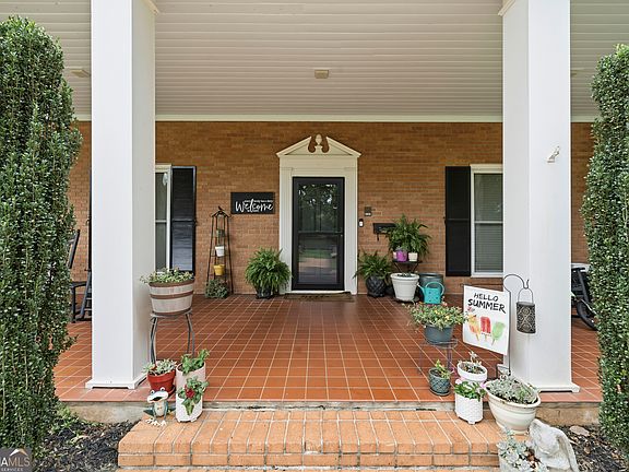 5th image of 601 N Tattnall St
