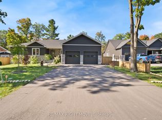 22 Bellehumeur Rd, Tiny, ON L9M0J1