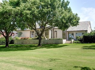 1200 Shady Oaks Ln, Westover Hills, TX 76107