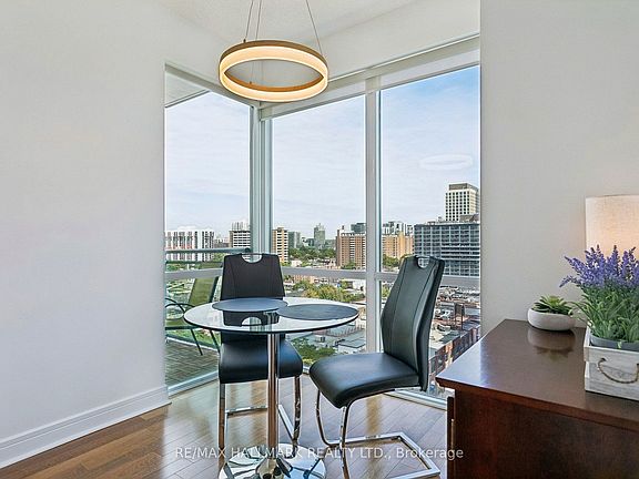 4th image of 116 George St #1202