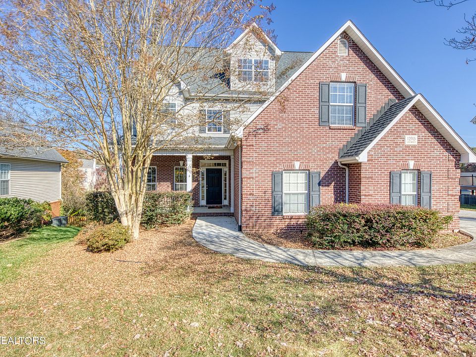 1st image of 12915 Laurel Brooke Ln