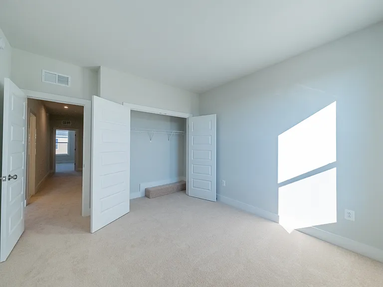 2731 Acadia Dr #B — Photo 17