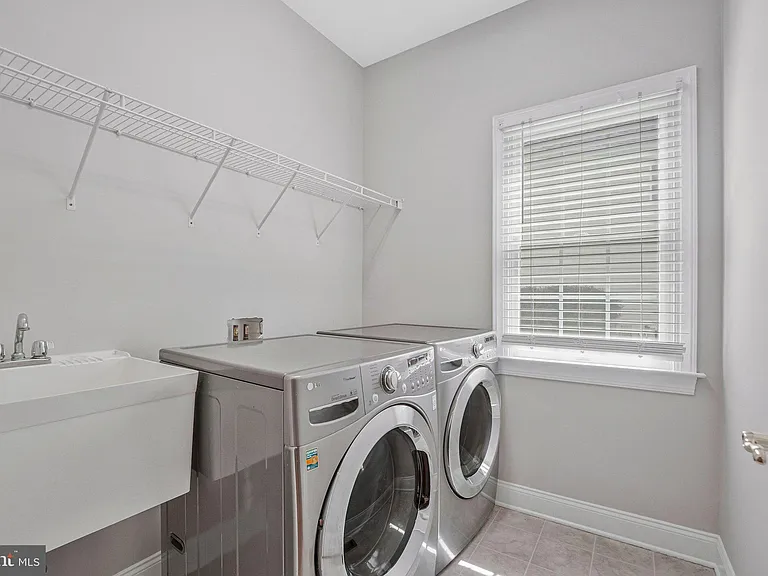 5834 Seven Pines Ct — Photo 20