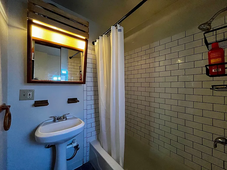 2854 W Belden Ave #2 — Photo 7