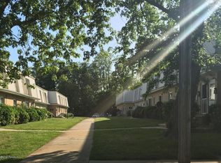 121 White St UNIT A, Eatontown, NJ 07724