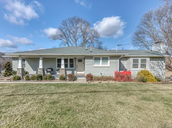 7067 Reedy Creek Rd, Bristol, VA 24202