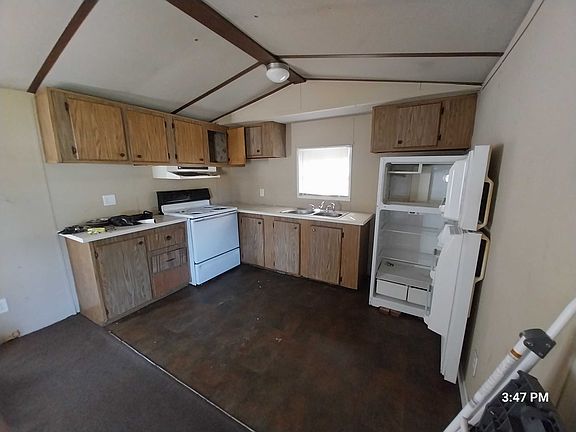 4th image of 3566 Gordon Hwy #30