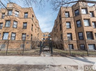 5945 N Paulina St #5941, Chicago, IL 60660