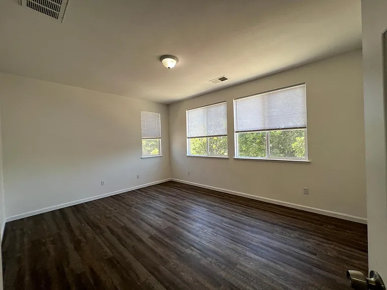 120 Stone Valley Cir — Photo 20