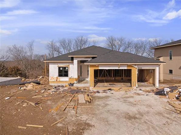 25078 W 141st St, Olathe, KS 66061