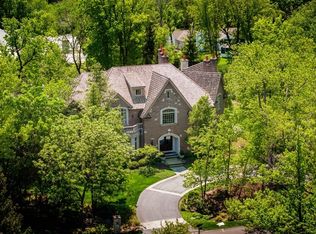 4 Bridlewood Rd, Northbrook, IL 60062