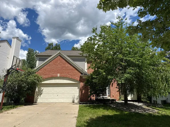 1328 Apple Creek Dr SE, Kentwood, MI 49546