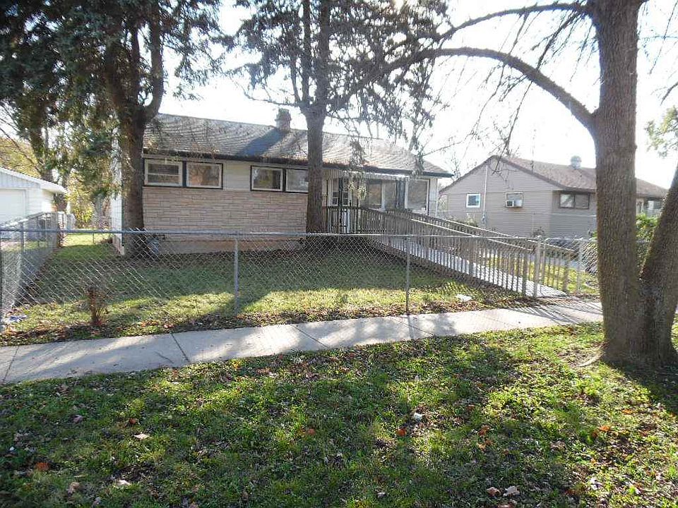 1st image of 1213 Drexel Blvd