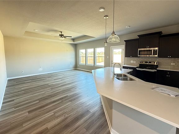 7th image of this home