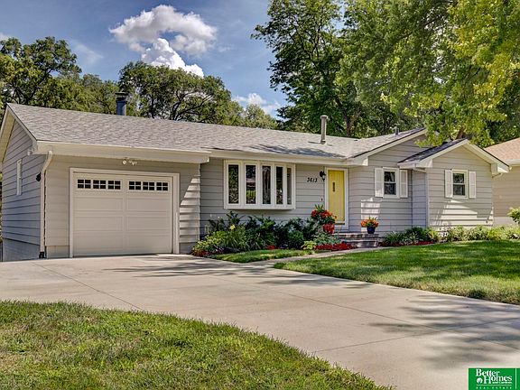 3rd image of 3613 Armbrust Dr