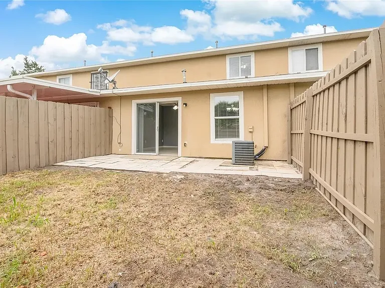 1007 Butterfly Blvd — Photo 17