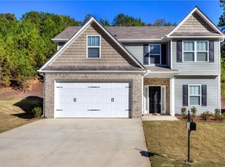 692 Fieldcrest Dr, Dallas, GA 30132