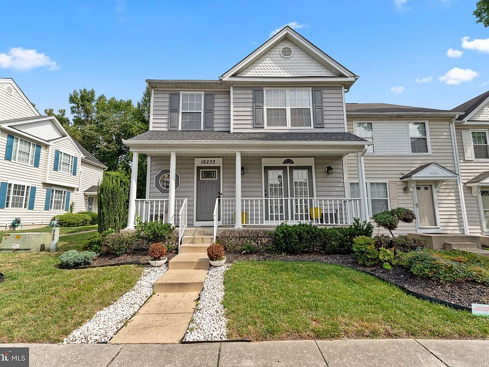 1st image of 16232 Brook Trail Ct