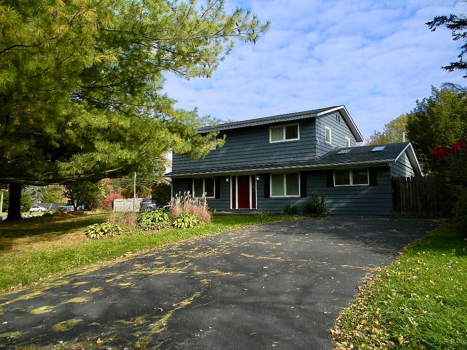 1st image of 1903 Jonquil Pl