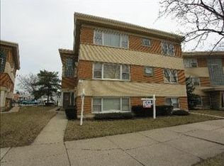 39 W Conti Pkwy APT 2S, Elmwood Park, IL 60707