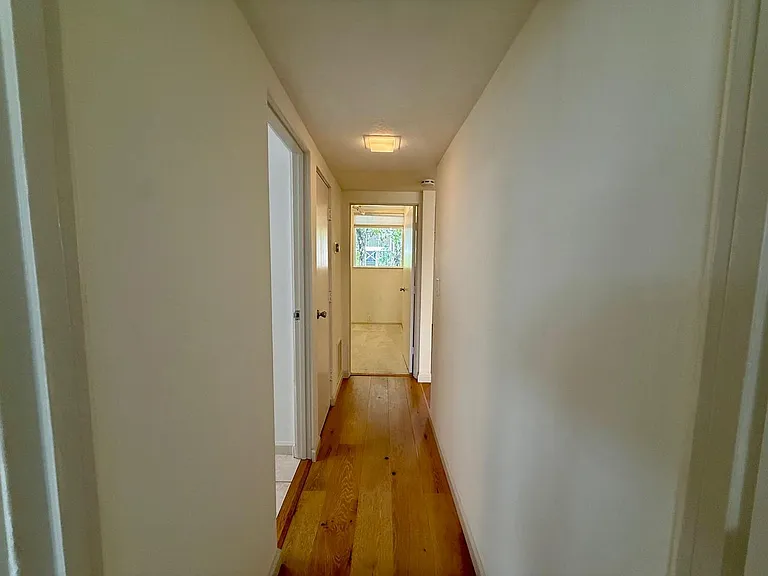 30 Andrew Dr #121 — Photo 11