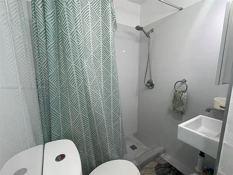 259 NE 111th St #1 — Photo 5